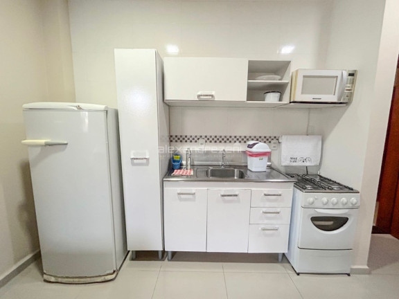 Imagem Apartamento com 1 Quarto para Temporada, 30 m² em Bombas - Bombinhas Imagem Apartamento com 1 Quarto para Temporada, 30 m² em Bombas - Bombinhas