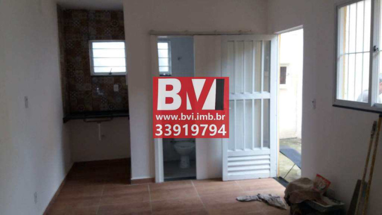 Imagem Casa com 1 Quarto à Venda, 48 m² em Braz De Pina - Rio De Janeiro Imagem Casa com 1 Quarto à Venda, 48 m² em Braz De Pina - Rio De Janeiro