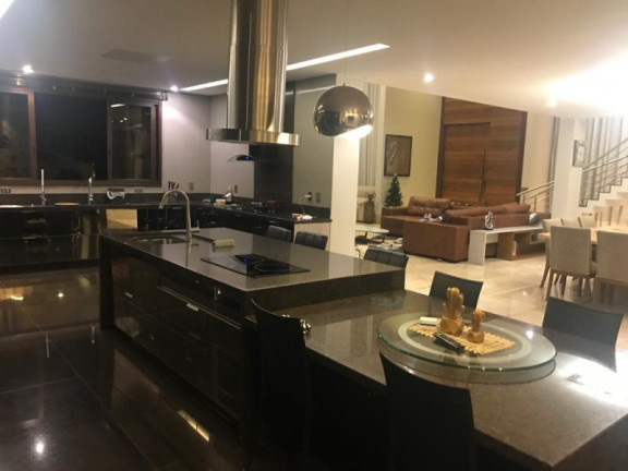 Imagem Casa com 4 Quartos à Venda, 800 m² em Park Way - Brasília Imagem Casa com 4 Quartos à Venda, 800 m² em Park Way - Brasília