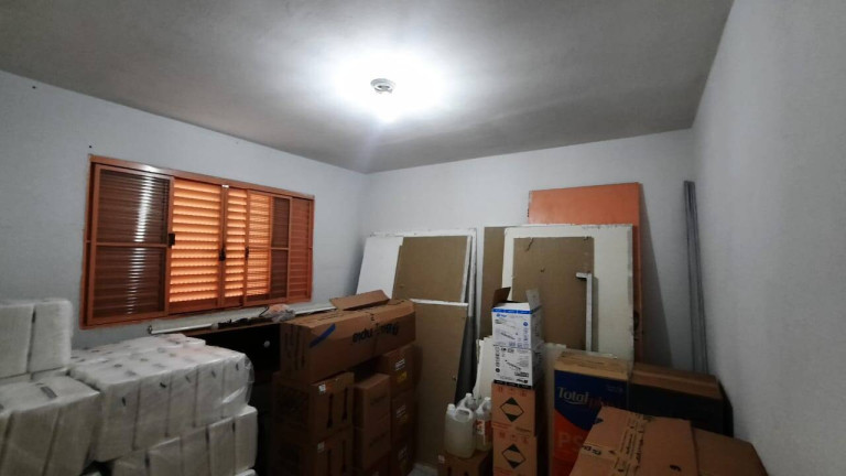 Imagem Casa com 3 Quartos à Venda, em Jardim Itanguá - Sorocaba Imagem Casa com 3 Quartos à Venda, em Jardim Itanguá - Sorocaba