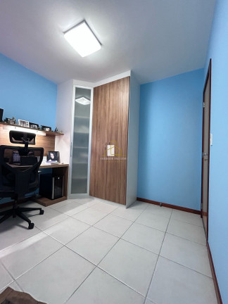 Imagem Imóvel com 3 Quartos à Venda, 130 m² em Jardim Da Penha - Vitória Imagem Imóvel com 3 Quartos à Venda, 130 m² em Jardim Da Penha - Vitória