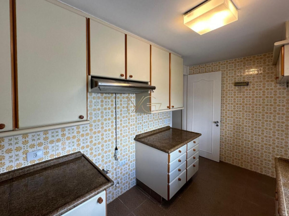 Imagem Casa com 3 Quartos à Venda, 278 m² em Batel - Curitiba