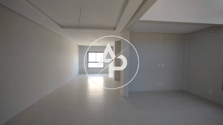Imagem Sobrado com 3 Quartos à Venda, 162 m² em Orfãs - Ponta Grossa