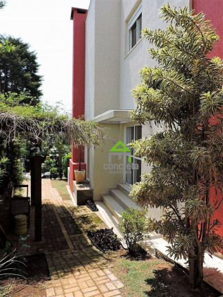 Imagem Casa de Condomínio com 4 Quartos à Venda, 400 m² em Granja Viana - Carapicuíba Imagem Casa de Condomínio com 4 Quartos à Venda, 400 m² em Granja Viana - Carapicuíba