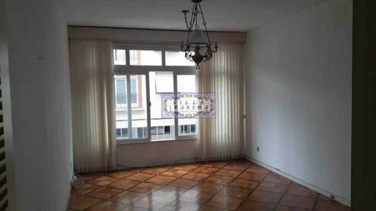 Apartamento com 3 Quartos à Venda, 136 m² em Centro - Petropolis