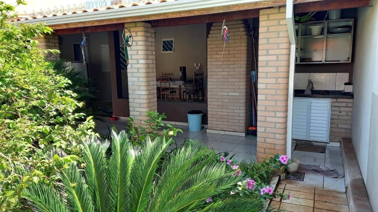 Imagem Casa com 1 Quarto à Venda, em Ribeirão Preto Imagem Casa com 1 Quarto à Venda, em Ribeirão Preto