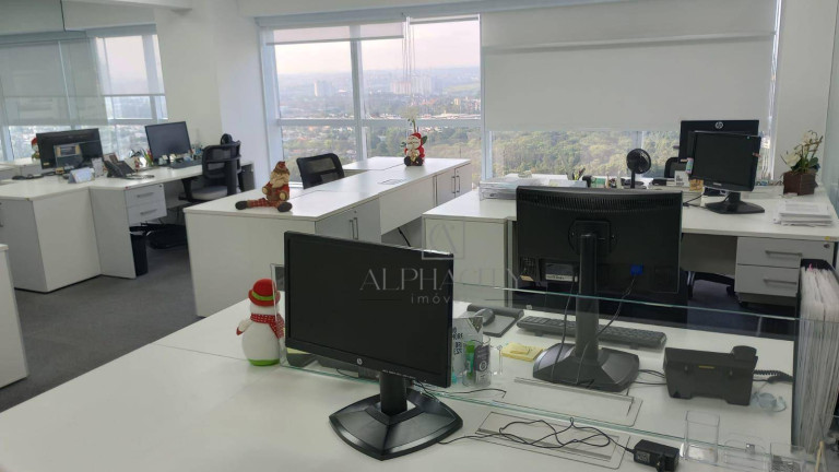 Imagem Sala Comercial à Venda ou Locação, 830 m² em Alphaville Empresarial - Barueri Imagem Sala Comercial à Venda ou Locação, 830 m² em Alphaville Empresarial - Barueri