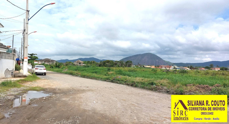 Imagem Casa com 2 Quartos à Venda, 735 m² em Itaipuaçu - Maricá