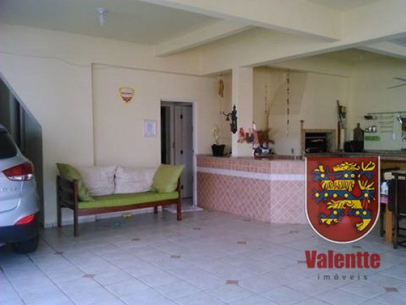Imagem Casa com 5 Quartos à Venda,  em Estreito - Florianópolis