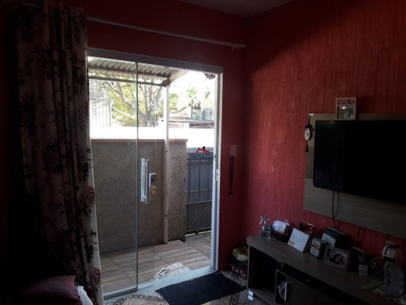 Imagem Casa com 4 Quartos à Venda, 255 m² em São João Do Rio Vermelho - Florianópolis