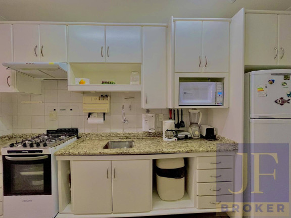 Imagem Apartamento com 3 Quartos à Venda, 170 m² em Canasvieiras - Florianópolis Imagem Apartamento com 3 Quartos à Venda, 170 m² em Canasvieiras - Florianópolis