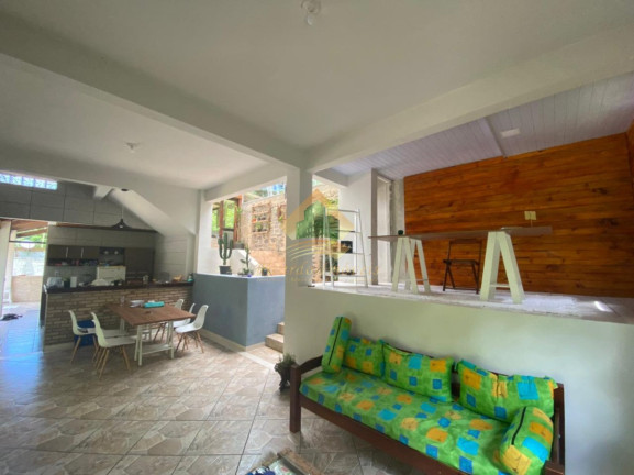 Imagem Casa com 2 Quartos à Venda, 380 m² em Horto Florestal - Ubatuba Imagem Casa com 2 Quartos à Venda, 380 m² em Horto Florestal - Ubatuba