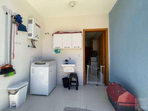 Imagem Casa de Condomínio com 3 Quartos à Venda, 375 m² em Vargem Grande - Teresópolis Imagem Casa de Condomínio com 3 Quartos à Venda, 375 m² em Vargem Grande - Teresópolis