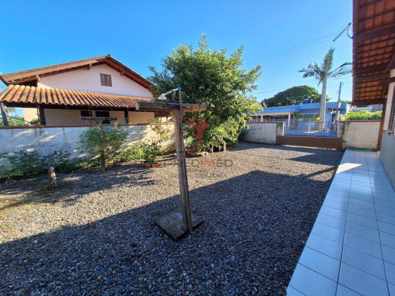 Imagem Casa com 3 Quartos à Venda, 96 m² em Armacao Do Itapocoroi - Penha Imagem Casa com 3 Quartos à Venda, 96 m² em Armacao Do Itapocoroi - Penha