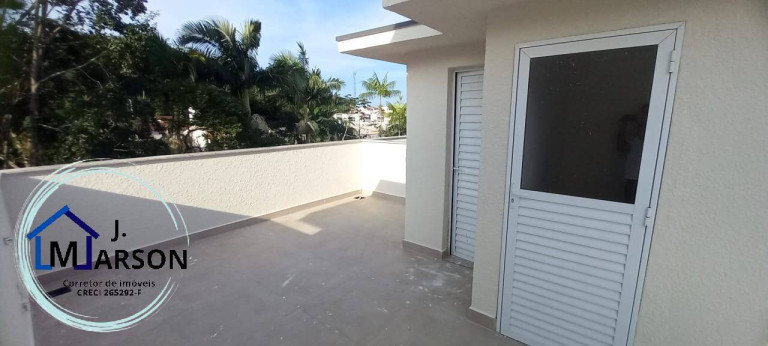 Sobrado com 3 Quartos à Venda, 153 m² em Balneário Gardem Mar - Caraguatatuba