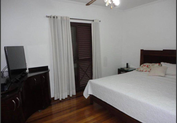 Imagem Casa à Venda, em Tamboré - Santana De Parnaíba Imagem Casa à Venda, em Tamboré - Santana De Parnaíba