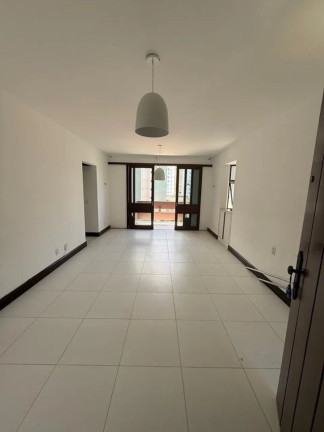Apartamento com 3 Quartos à Venda, 104 m² em Barra - Salvador
