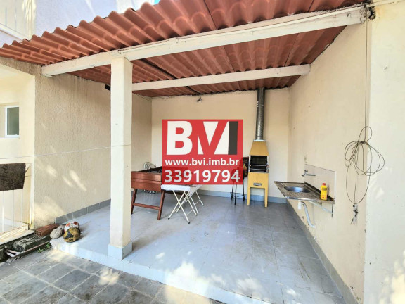 Imagem Casa com 5 Quartos à Venda, 224 m² em Vila Kosmos - Rio De Janeiro Imagem Casa com 5 Quartos à Venda, 224 m² em Vila Kosmos - Rio De Janeiro