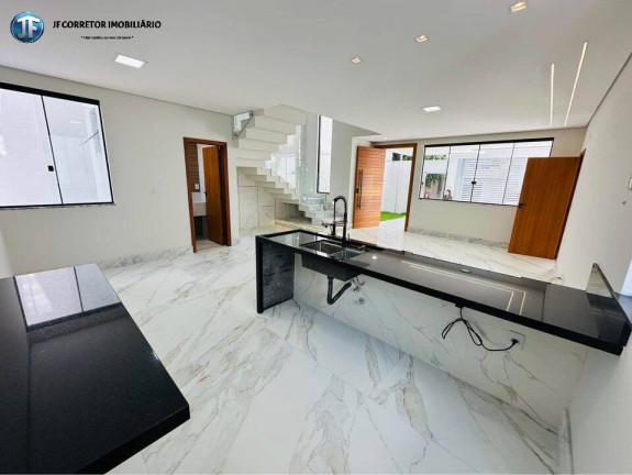 Imagem Casa com 3 Quartos à Venda, 240 m² em Ideal - Ipatinga