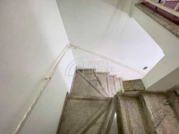 Imagem Casa com 4 Quartos à Venda, 138 m² em Boqueirão - Santos