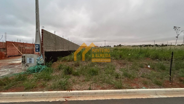 Terreno à Venda,  em Retiro Santana - Itapetininga