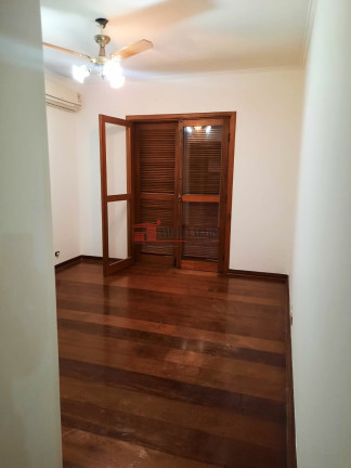 Imagem Sobrado com 3 Quartos à Venda, 300 m² em Alphaville - Santana De Parnaíba Imagem Sobrado com 3 Quartos à Venda, 300 m² em Alphaville - Santana De Parnaíba