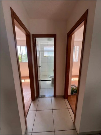 Imagem Apartamento com 2 Quartos à Venda, 45 m² em Estrada Do Coco - Camaçari Imagem Apartamento com 2 Quartos à Venda, 45 m² em Estrada Do Coco - Camaçari