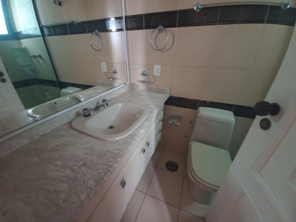 Imagem Apartamento com 4 Quartos para Alugar, 283 m² em Boqueirão - Santos