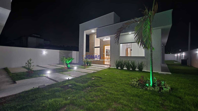 Casa com 2 Quartos à Venda,  em Jardim Atlântico Central, Itaipuaçu - Maricá