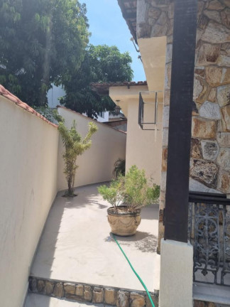 Imagem Casa com 4 Quartos à Venda, 451 m² em Campo Grande - Rio De Janeiro Imagem Casa com 4 Quartos à Venda, 451 m² em Campo Grande - Rio De Janeiro