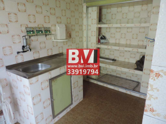 Imagem Casa com 7 Quartos à Venda, 300 m² em Vista Alegre - Rio De Janeiro