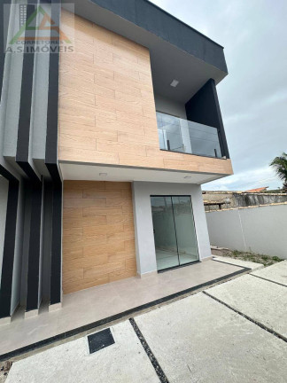 Casa com 2 Quartos à Venda,  em Itaipuaçu - Maricá