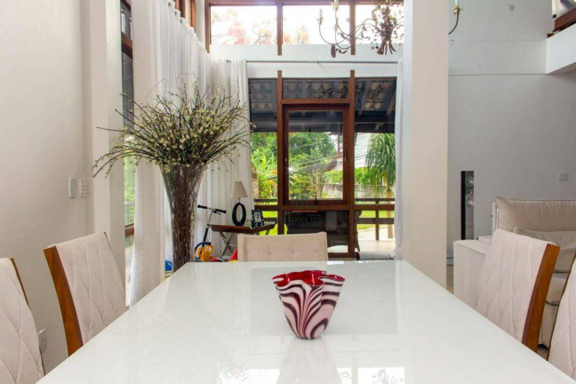 Imagem Casa com 4 Quartos à Venda, 560 m² em Camboinhas - Niterói Imagem Casa com 4 Quartos à Venda, 560 m² em Camboinhas - Niterói