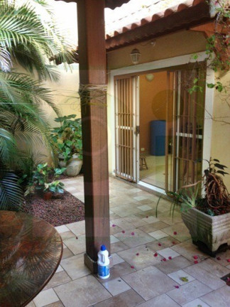 Imagem Casa com 4 Quartos à Venda, 350 m² em Parque Ipê - São Paulo