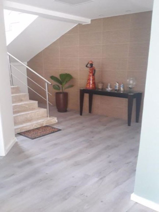 Casa com 3 Quartos à Venda, 180 m² em Estrada Do Coco - Lauro De Freitas