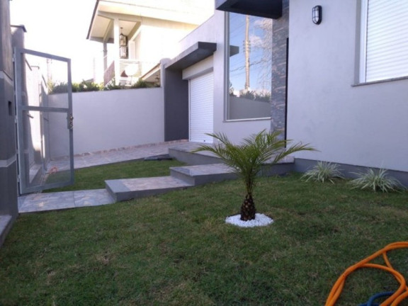 Imagem Sobrado com 3 Quartos à Venda, 136 m² em Vale Do Sol - Cachoeirinha