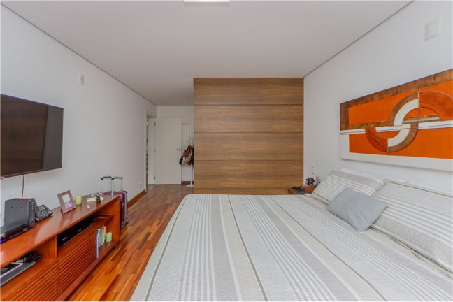 Imagem Casa com 6 Quartos à Venda, em Alto Da Boa Vista - São Paulo Imagem Casa com 6 Quartos à Venda, em Alto Da Boa Vista - São Paulo