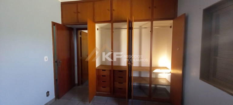 Imagem Casa com 3 Quartos à Venda, 232 m² em Campos Elíseos - Ribeirão Preto