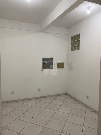 Imagem Sala Comercial à Venda, 80 m² em Centro - Balneário Camboriú Imagem Sala Comercial à Venda, 80 m² em Centro - Balneário Camboriú