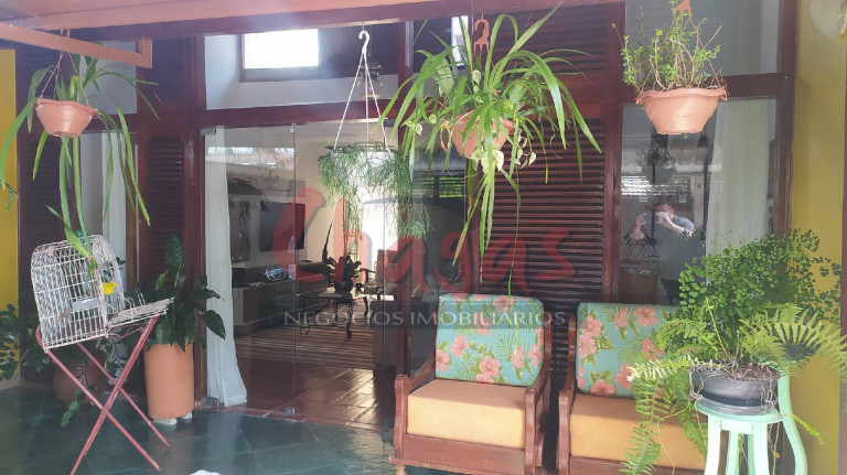 Foto do imóvel Casa com 4 Quartos à Venda, 300 m² em Indaiá - Caraguatatuba