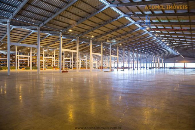 Imagem Imóvel Comercial para Alugar, 8.861 m² em Centro - Extrema