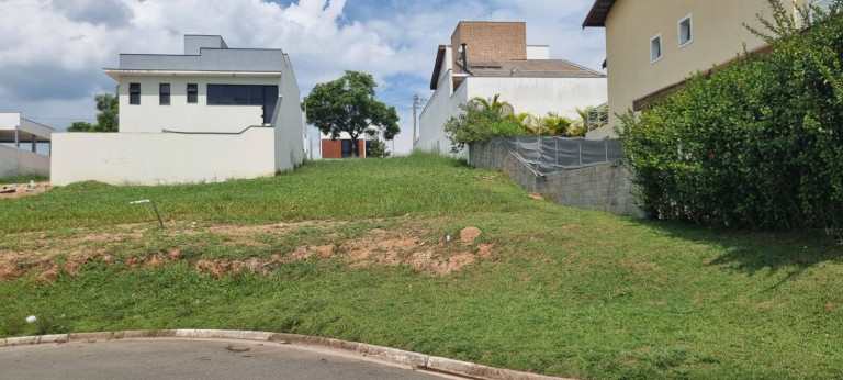 Terreno em Condomínio à Venda, 291 m² em Jacaré - Itupeva