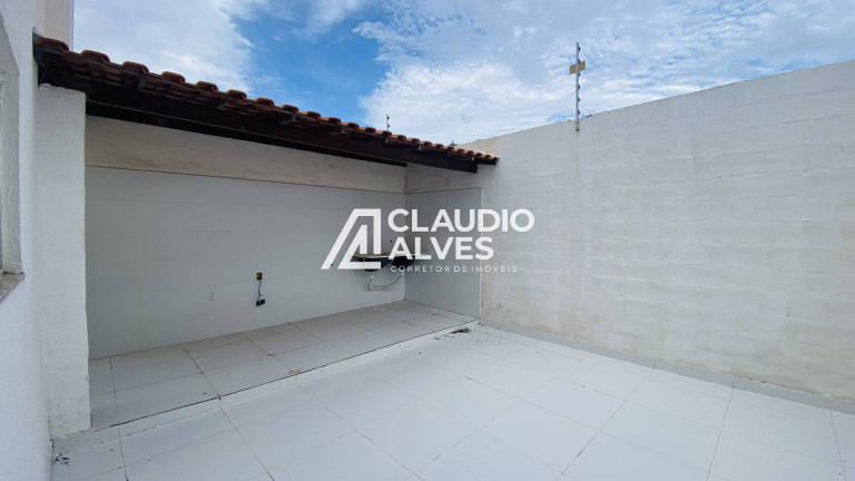 Imagem Casa com 3 Quartos à Venda, 130 m² em Mangabeira - Feira De Santana Imagem Casa com 3 Quartos à Venda, 130 m² em Mangabeira - Feira De Santana