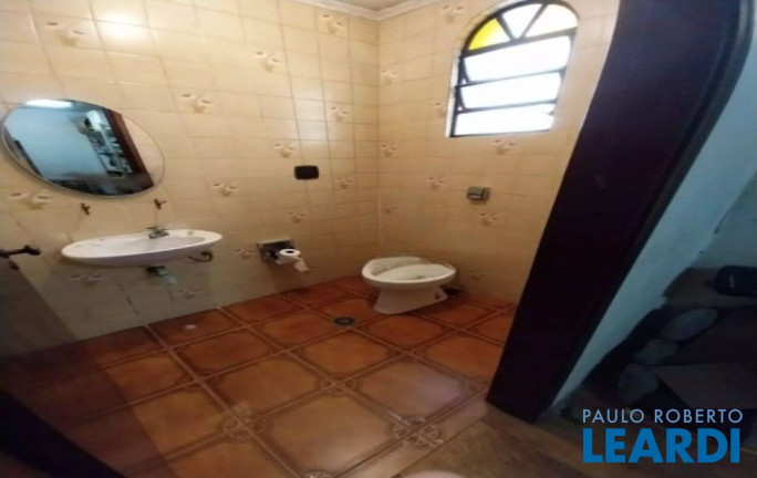 Imagem Casa com 3 Quartos à Venda, 189 m² em Jardim Do Estádio - Santo André Imagem Casa com 3 Quartos à Venda, 189 m² em Jardim Do Estádio - Santo André