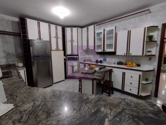 Imagem Casa com 4 Quartos à Venda, 550 m² em Pitangueiras - Guarujá Imagem Casa com 4 Quartos à Venda, 550 m² em Pitangueiras - Guarujá