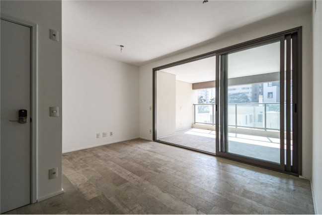 Imagem Imóvel com 3 Quartos à Venda,  em Moema - São Paulo