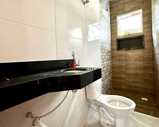 Imagem Casa com 2 Quartos à Venda, 63 m² em Canto Do Forte - Praia Grande