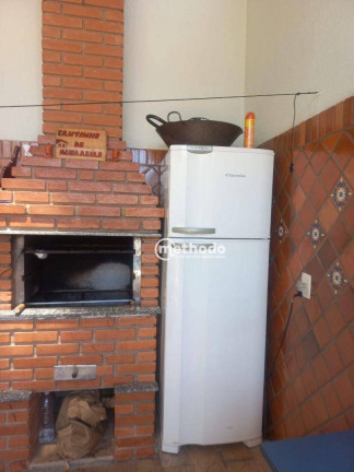 Imagem Casa com 3 Quartos à Venda, 218 m² em Jardim Dom Bosco - Campinas Imagem Casa com 3 Quartos à Venda, 218 m² em Jardim Dom Bosco - Campinas