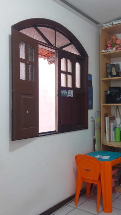 Imagem Sobrado com 2 Quartos para Alugar, 70 m² em Centro - Lauro De Freitas
