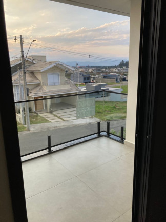 Imagem Casa de Condomínio com 3 Quartos à Venda, 220 m² em Parque Residencial Maria Elmira - Caçapava